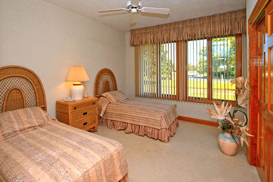 Airport Community and Hangar Homes For Sale in Florida (7FL6)