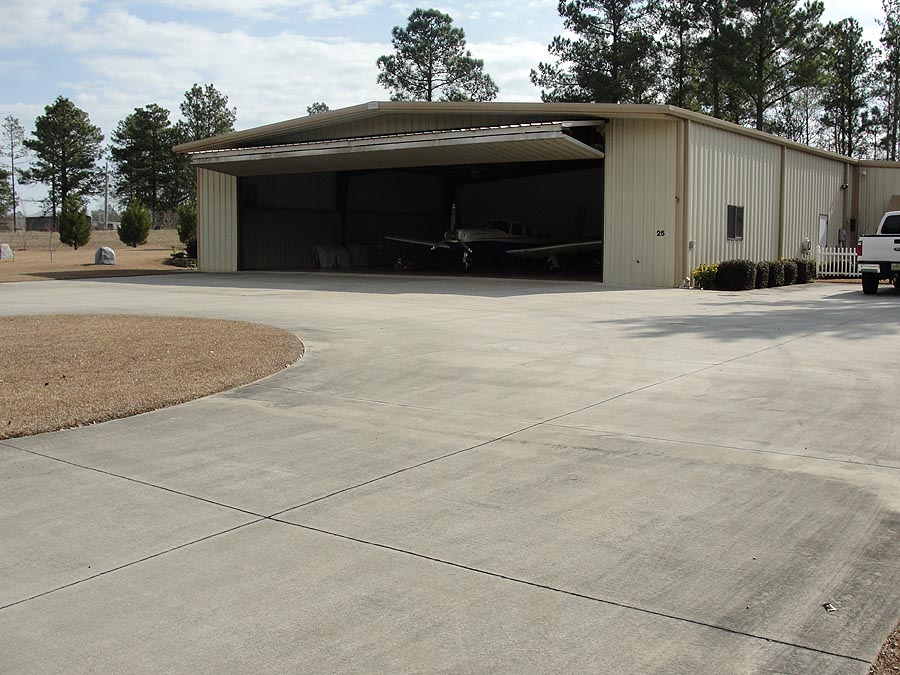 Hangar Homes for Sale Twin Lakes Airport (S17), Graniteville, South