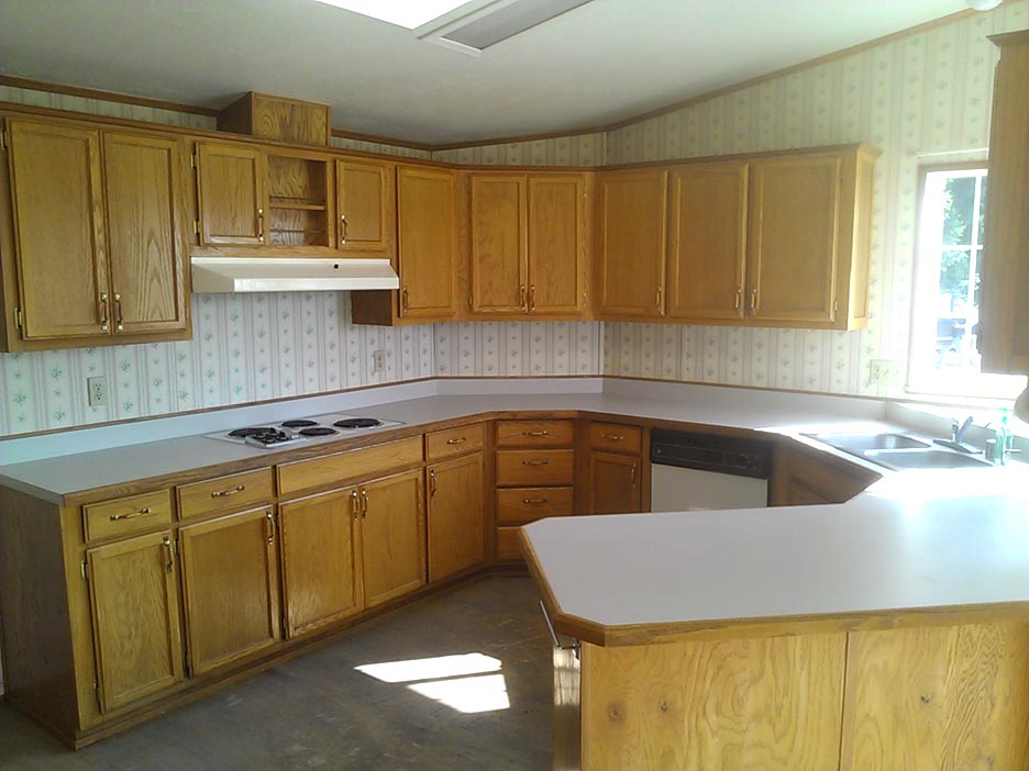 Homes with hangars for sale in Washington (0WA2)